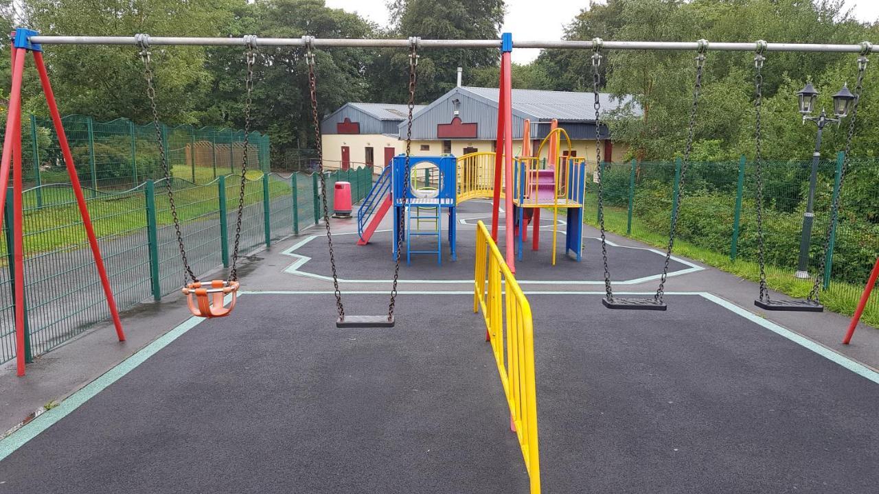 89 Lower Lakeside - Glan Gwna Caernarfon
